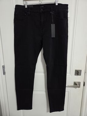 NWT - Rolla's Men's Stinger Skinny Fit Jeans - W36 L32